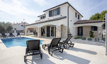 Villa Kata