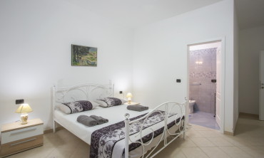 Apartment Jela 4+3