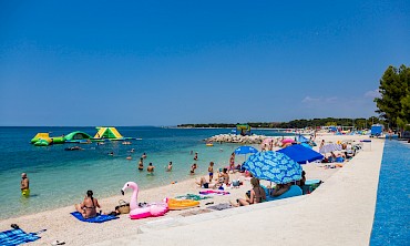 Hidrobaza Beach